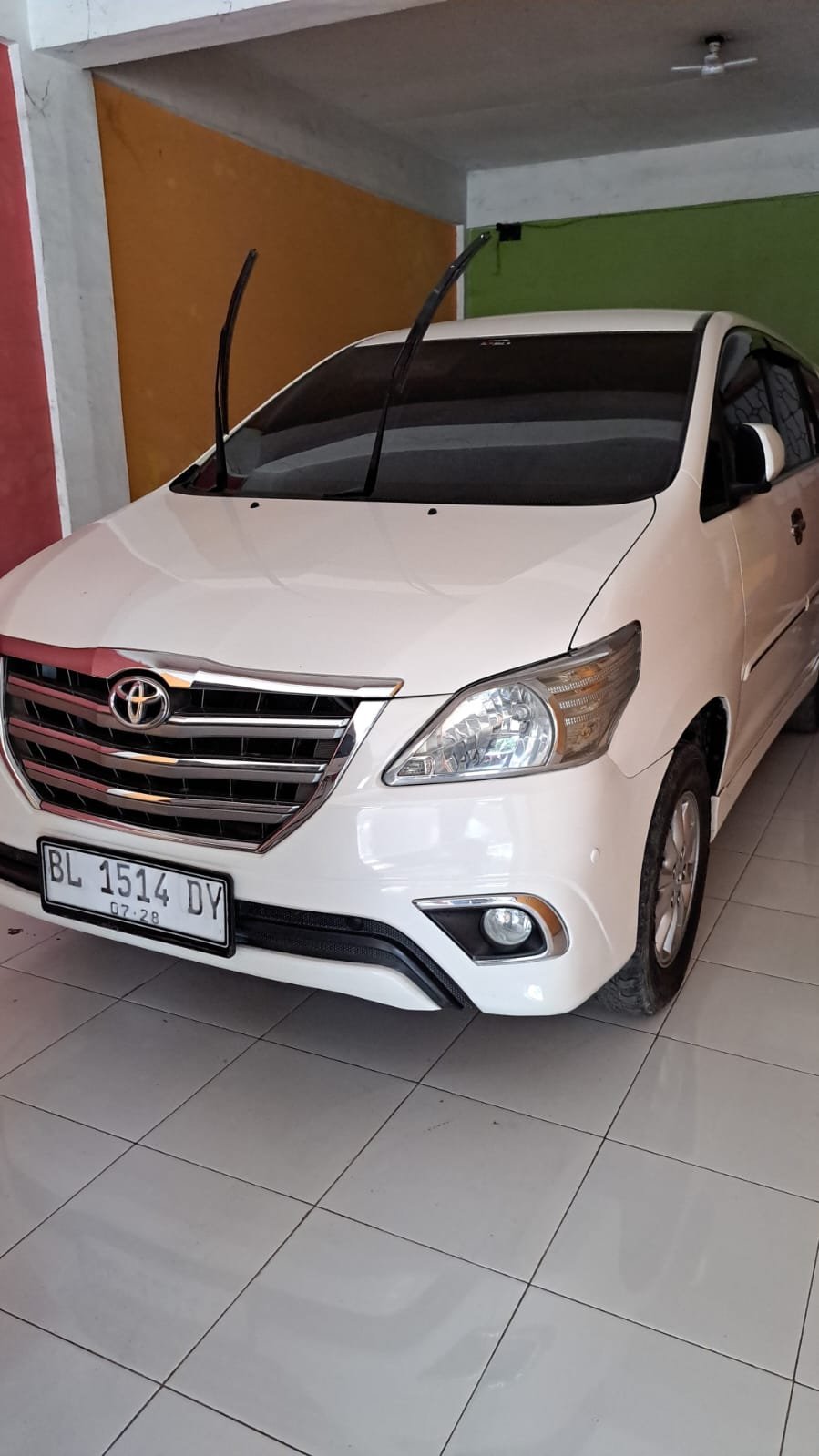 2014 Toyota Kijang Innova MPV Automatic Bensin