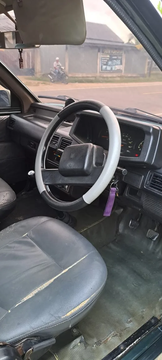 Isuzu Panther ROYAL 1998, Manual, Diesel